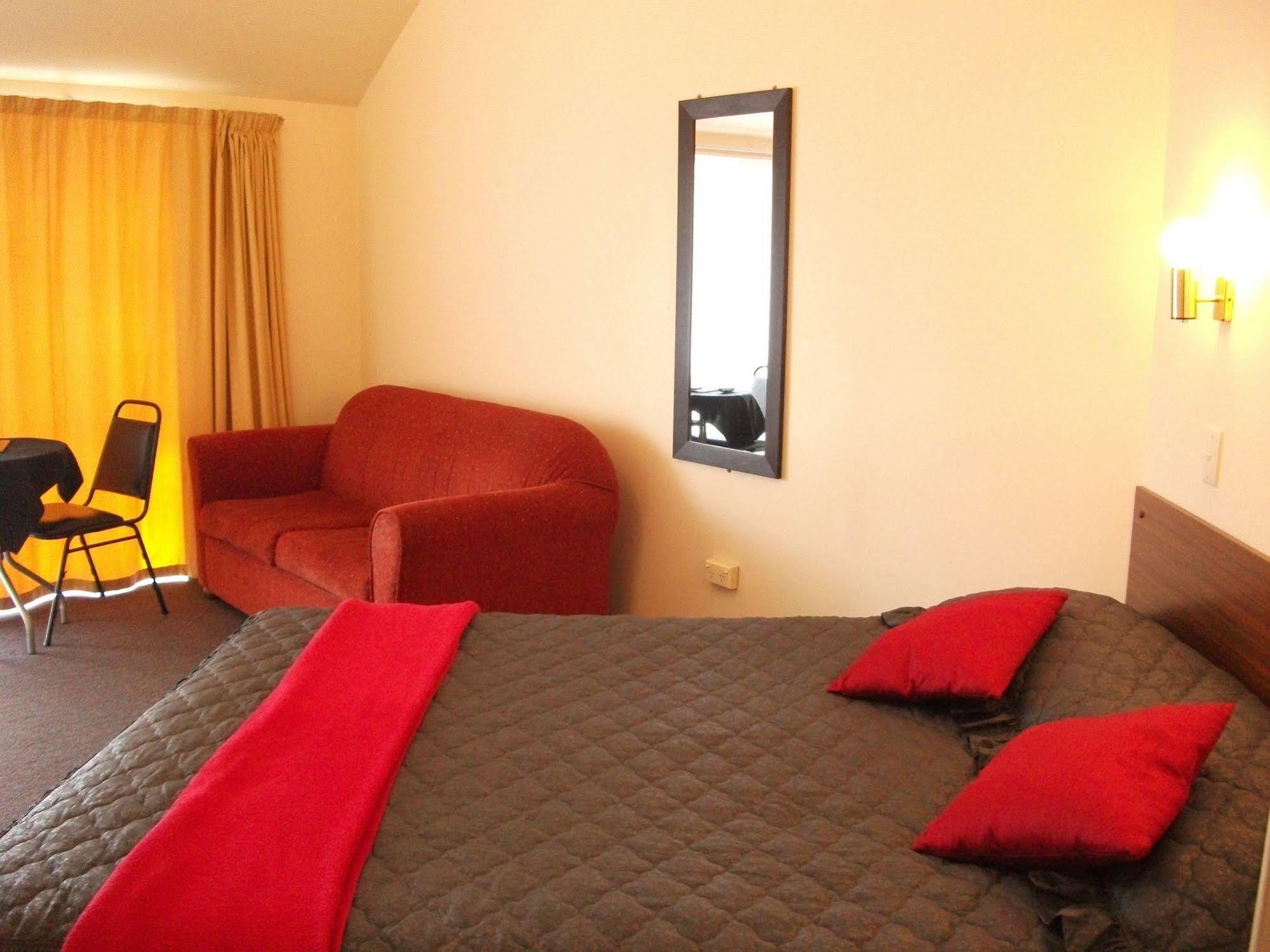 Gateway Motor Lodge Dannevirke エクステリア 写真